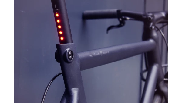 LightSKIN satulatolppa LED takavaloilla 27.2mm