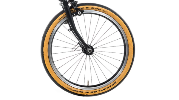 Schwalbe ONE Tan Wall taitettava rengas 35-349 (16")