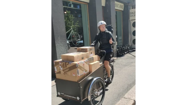 Shipping unit