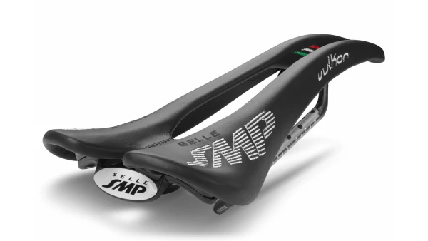 Selle SMP Vulkor satula hiilikuitukiskoilla