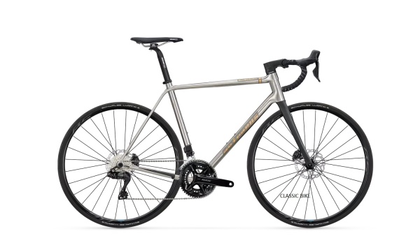 Van Nicholas Astraeus titaanirunkoinen maantiepyörä