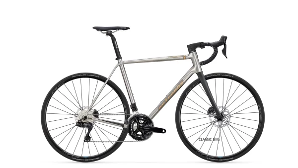 Van Nicholas Astraeus titaanirunkoinen maantiepyörä