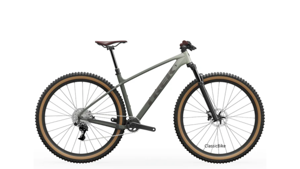 Trek Marlin 6 Gen 3 maastopyörä Matte Lichen/Keswick Green Fade