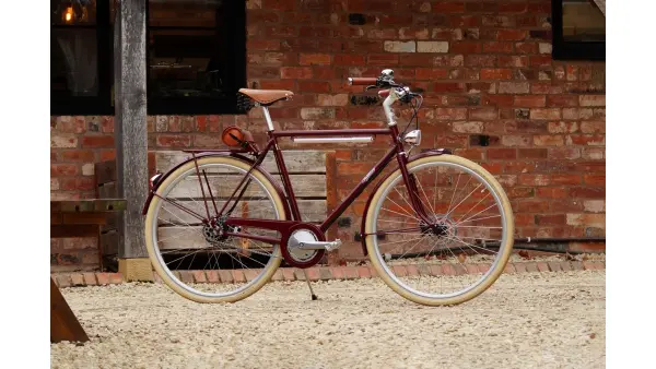 Pashley Briton E Belt hihnavetoinen klassikkopyörä sähköavustuksella