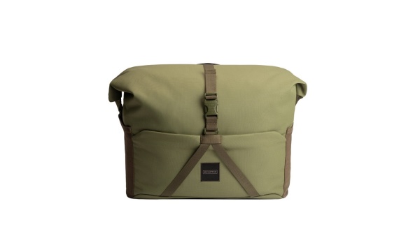 Brompton Rolltop Bag Large etulaukku