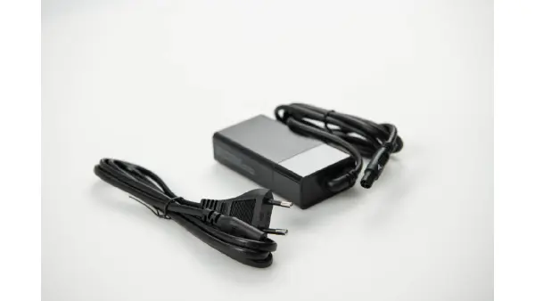 Brompton Electric 2A laturi Greenway